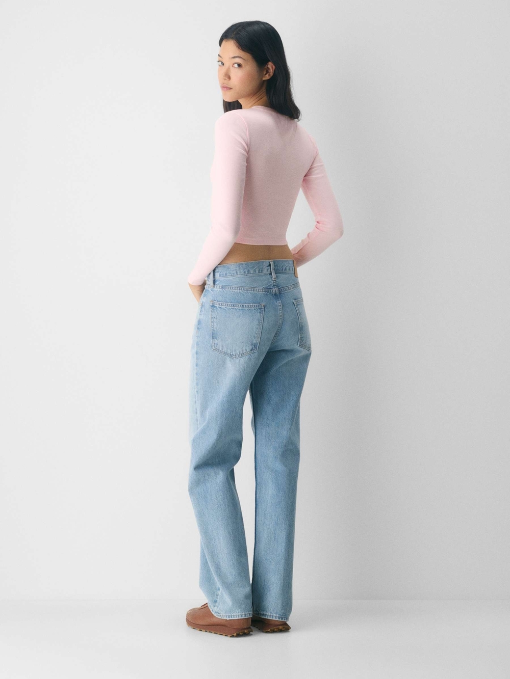 TNA Pale Pink Long-Sleeve Cropped Top - Picture 3 of 15